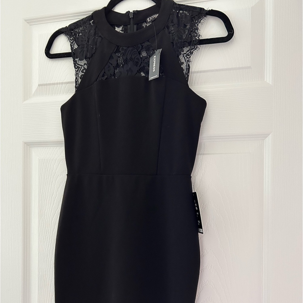 Woman’s express dress size 0 new with tags